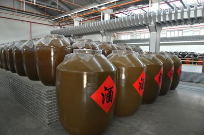 胡新利深入城固酒業(yè)公司調研，聚焦產(chǎn)業(yè)發(fā)展與品牌提升