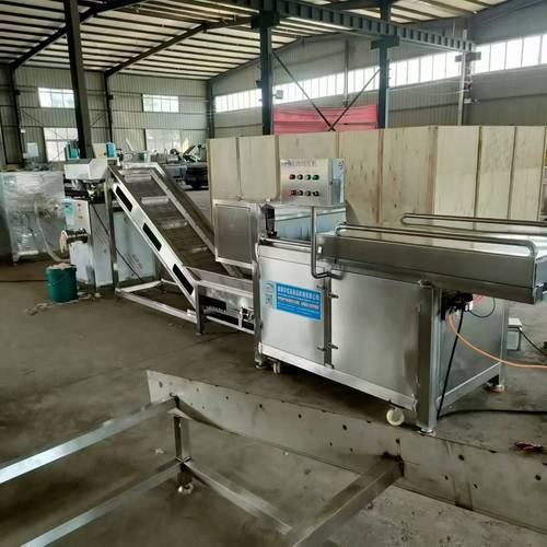凍肉加工設(shè)備選諸城佳品食品機(jī)械,10余種凍肉破碎切塊機(jī)型,國(guó)內(nèi)外發(fā)貨